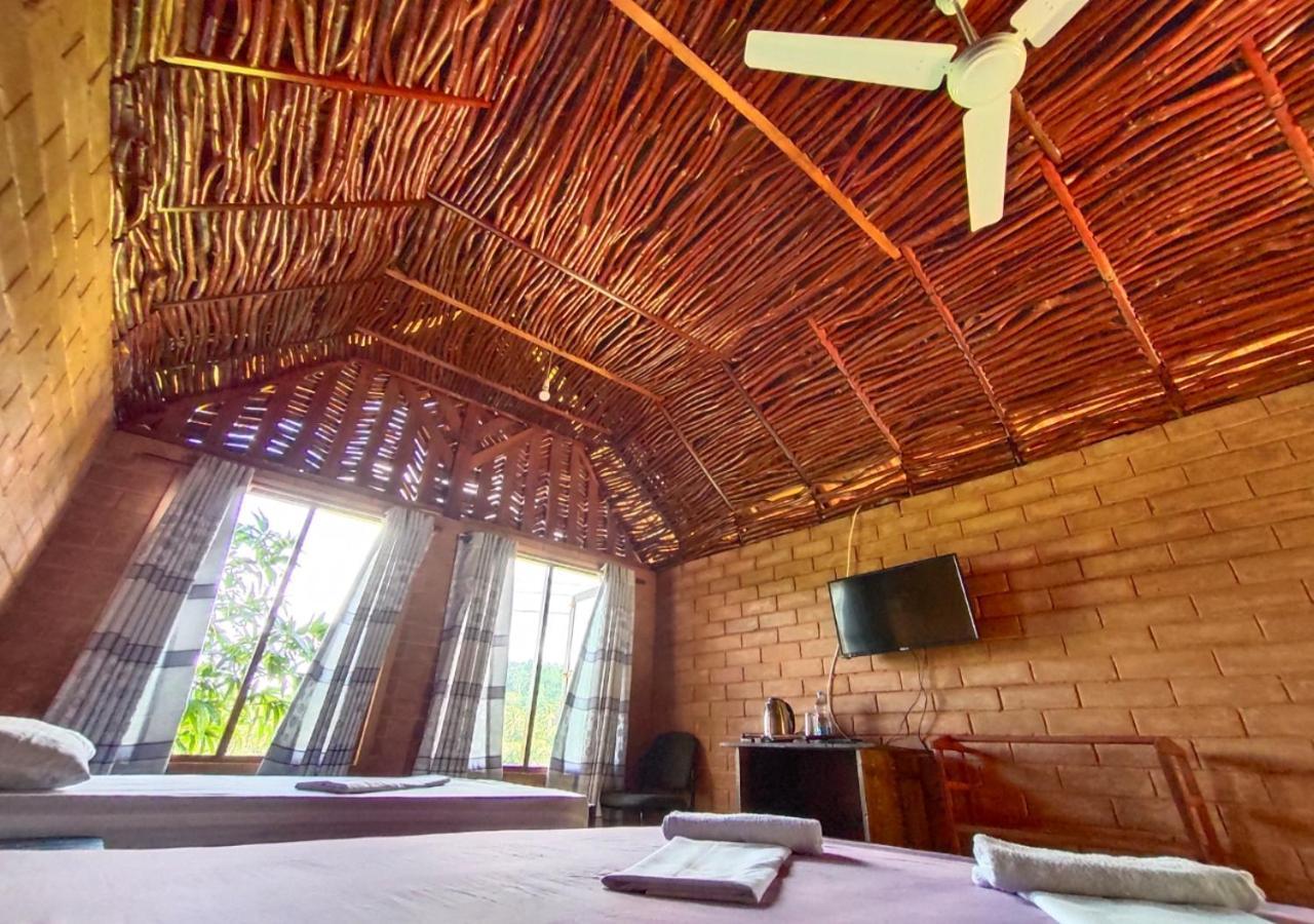 Cinnamon Village Sinharaja Deniyaya Exterior photo