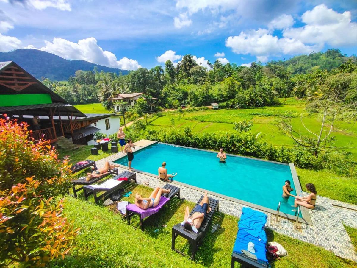 Cinnamon Village Sinharaja Deniyaya Exterior photo